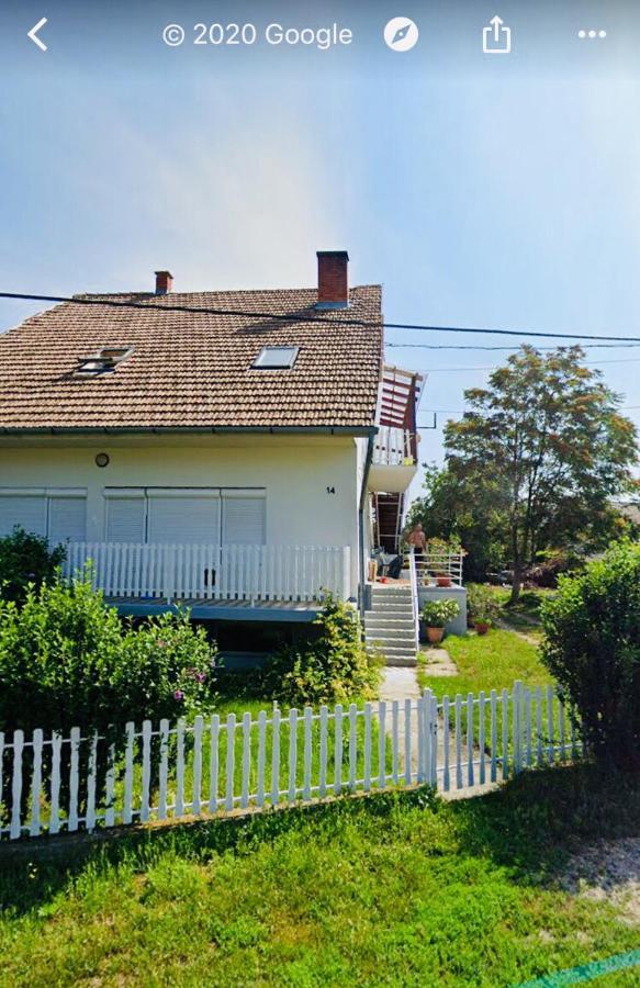 Lelle -Kert Apartman 03 Balatonlelle Dış mekan fotoğraf