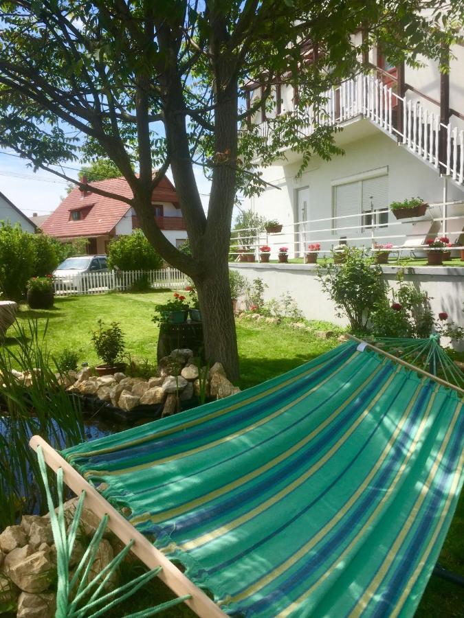 Lelle -Kert Apartman 03 Balatonlelle Dış mekan fotoğraf